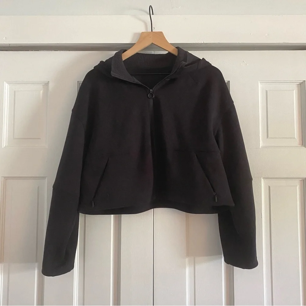 lululemon athletica black‎ Hooded oversized cropped Jacket size M/L
